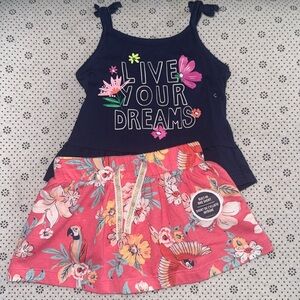 🛍CUTE LITTLE GIRLS OUTFIT SIZE 6 MONTHS 🛍